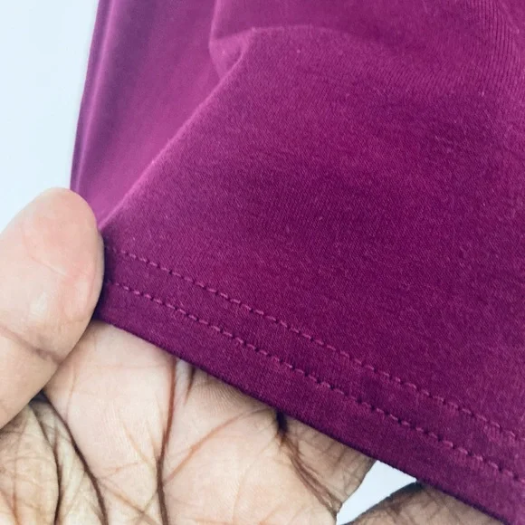 Elegant Burgundy Skirt - Picture 8 of 9